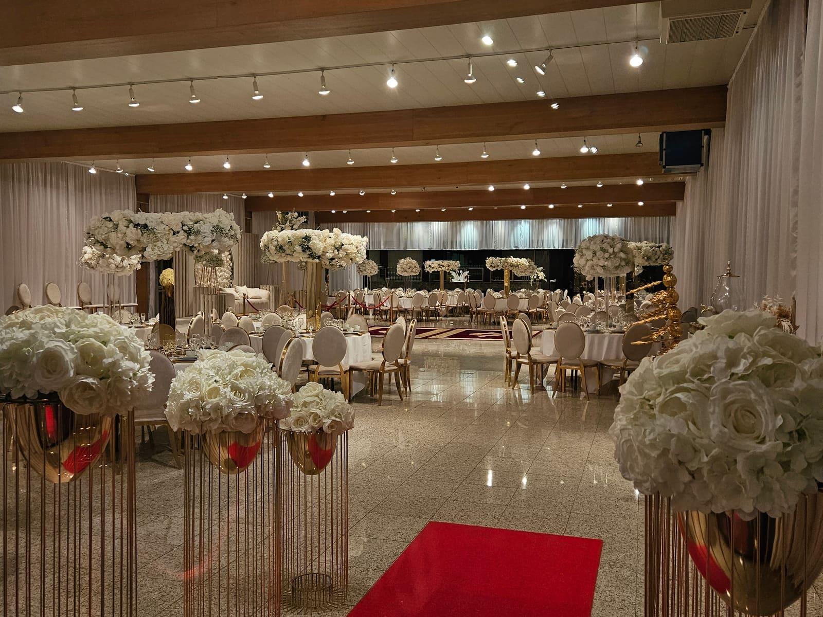 Zaal Robijn in Feestzaal Ambassade Waregem