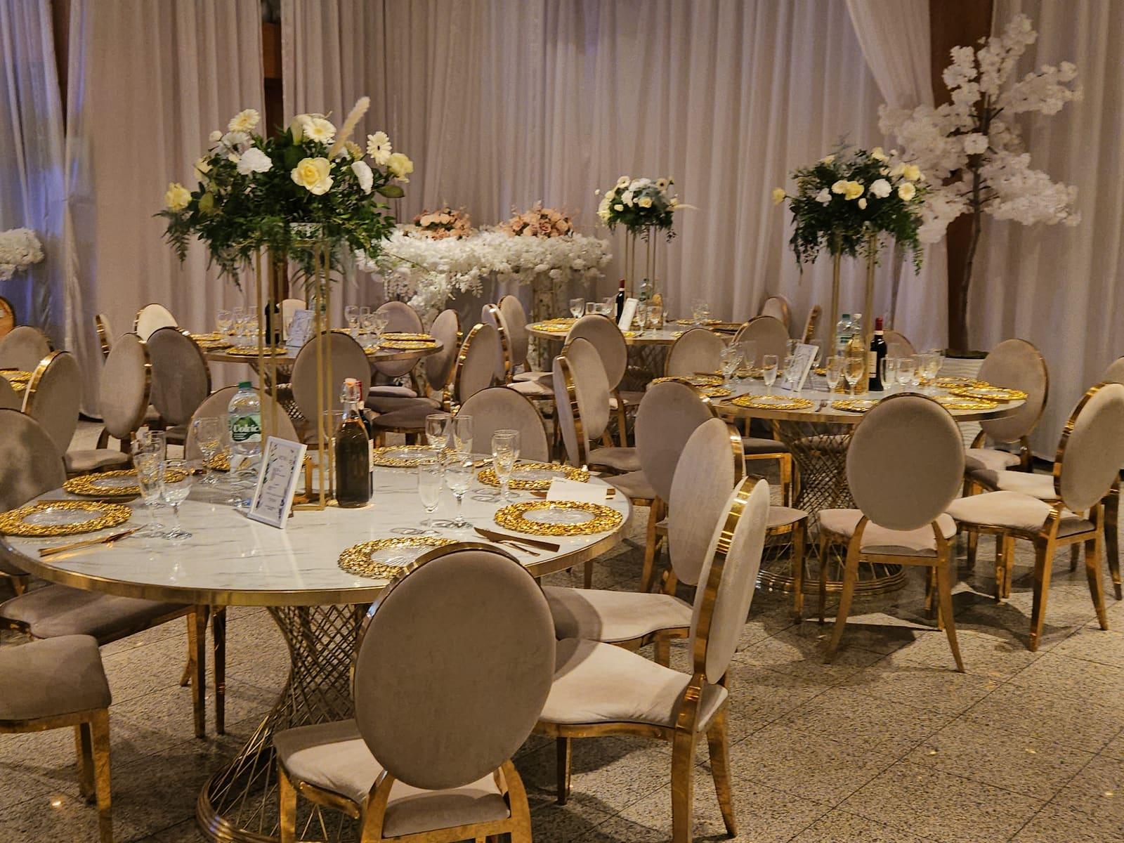 Zaal Robijn in Feestzaal Ambassade Waregem